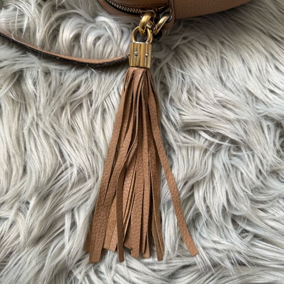 GUCCI Pebbled Calfskin Small Soho Disco Bag - Picture 3 of 16